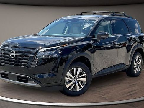 New 2026 Nissan Pathfinder SL AWD/4WD image 1