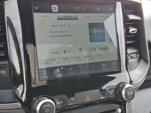 Used 2022 RAM 2500 Tradesman image 17