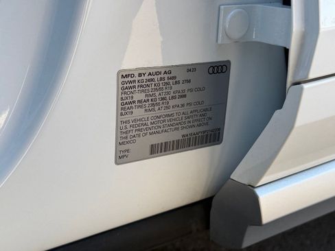 Used 2023 Audi Q5 2.0T Premium Plus w/ Premium Plus Package image 19