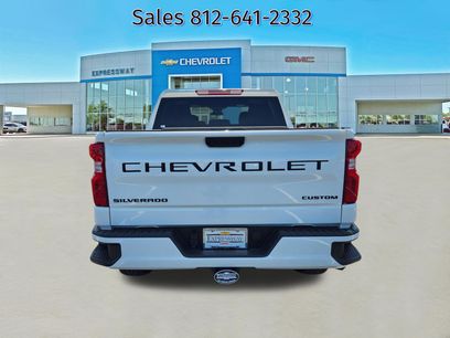 New 2026 Chevrolet Silverado 1500 Custom w/ Turbomax Blackout Package
