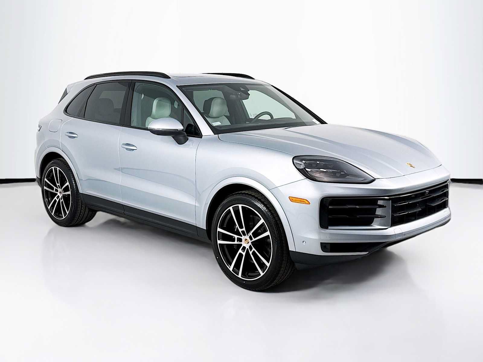 Used 2026 Porsche Cayenne AWD/4WD image 7