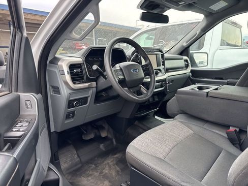 Used 2021 Ford F150 XLT image 7