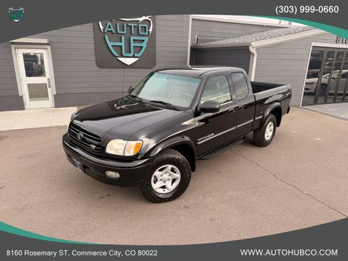 Used 2001 Toyota Tundra Limited image 2