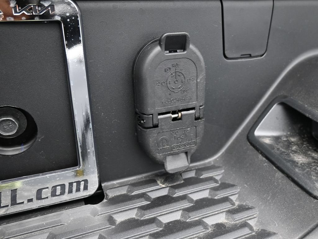Used 2026 RAM 1500 Tungsten AWD/4WD image 39