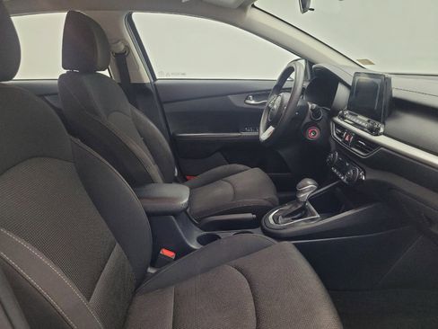 Used 2019 Kia Forte LXS image 21