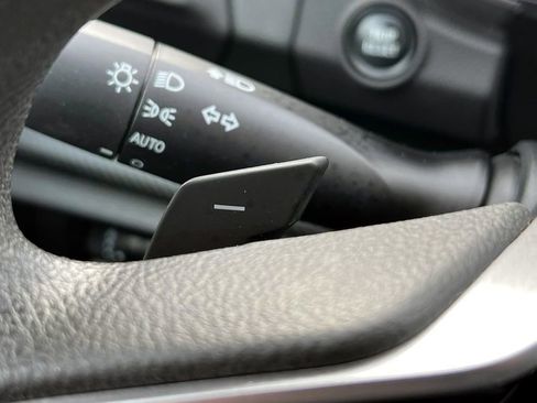 Used 2019 Subaru Impreza 2.0i Premium image 24