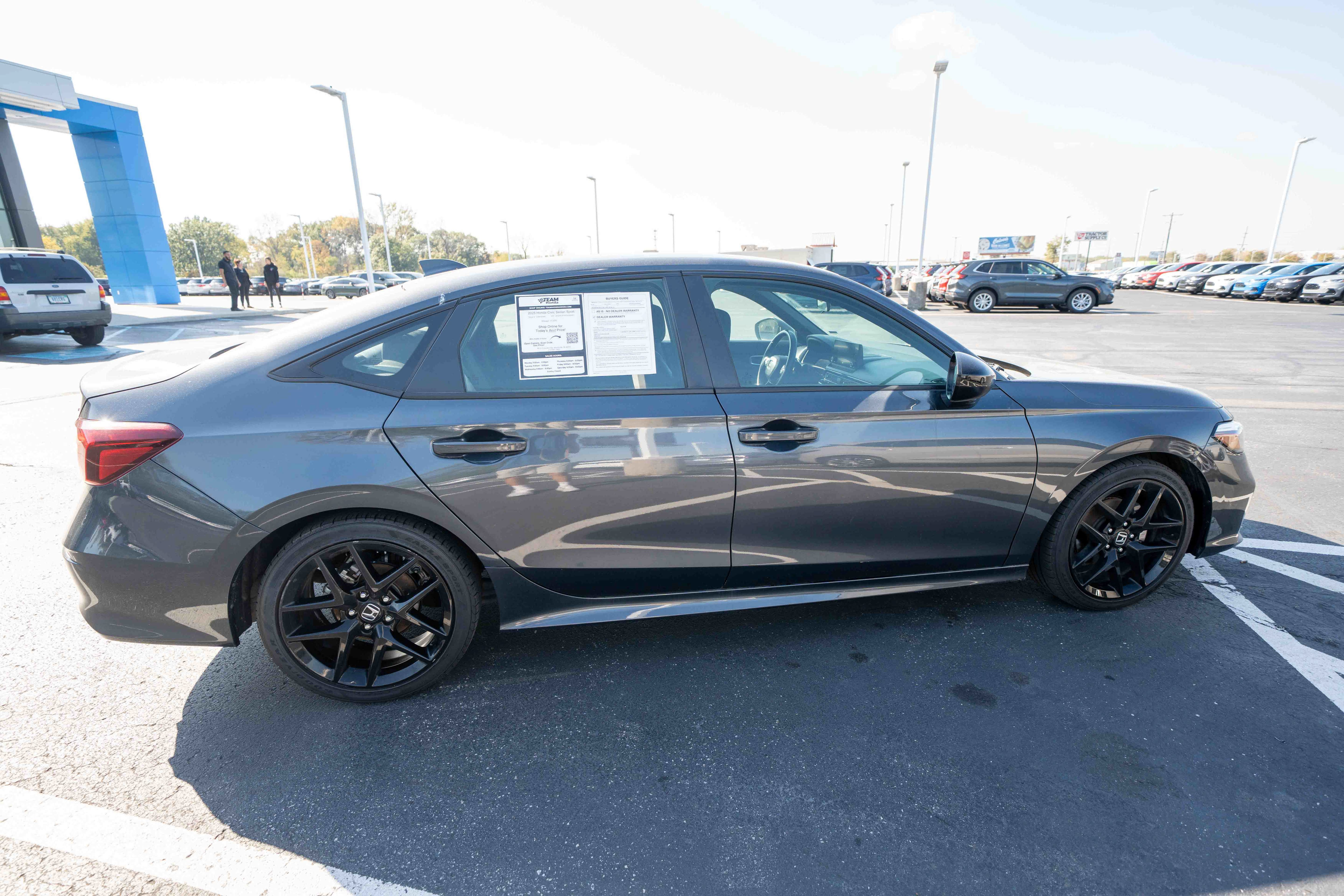 Used 2025 Honda Civic Sport image 6