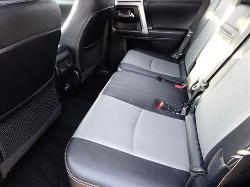 Used 2023 Toyota 4Runner SR5 Premium w/ Moonroof Package AWD/4WD image 9