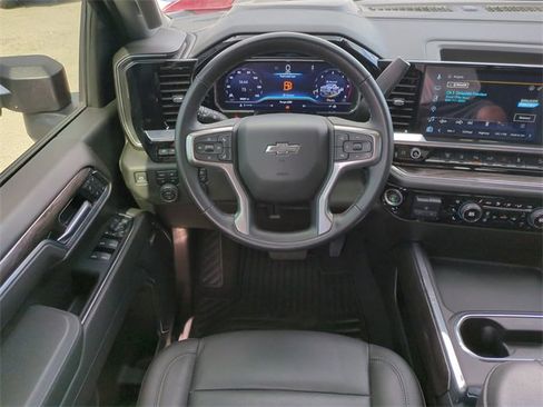 Certified 2025 Chevrolet Silverado 2500 LTZ w/ LTZ Plus Package image 19