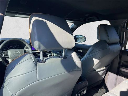 Certified 2025 Toyota Tacoma 4x4 Double Cab Hybrid image 17