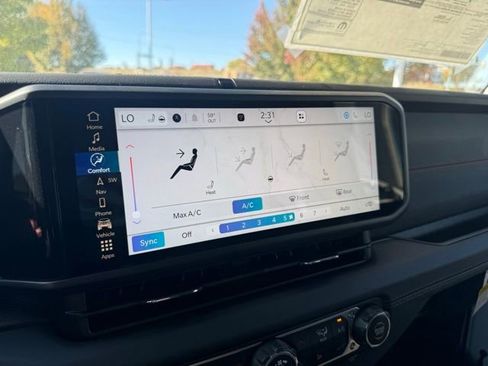 New 2025 Jeep Wrangler Unlimited Rubicon w/ Steel Bumper Group image 19