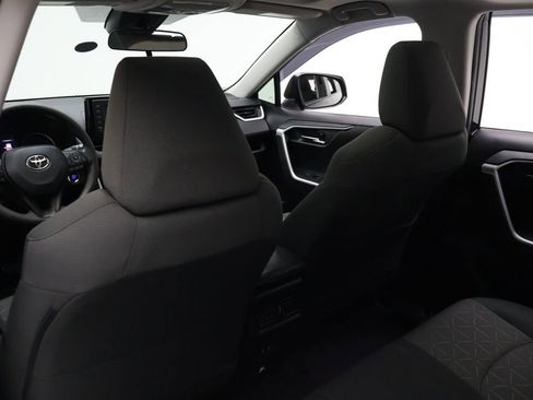Certified 2020 Toyota RAV4 XLE w/ Convenience Package FWD image 20