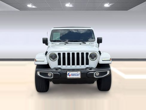 Used 2023 Jeep Wrangler Unlimited Sahara AWD/4WD image 6