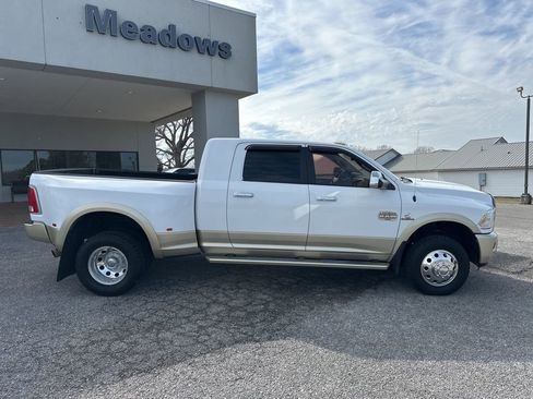 Used 2015 RAM 3500 Laramie Longhorn image 9