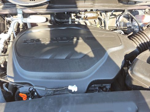 Certified 2025 Honda Odyssey EX-L image 36