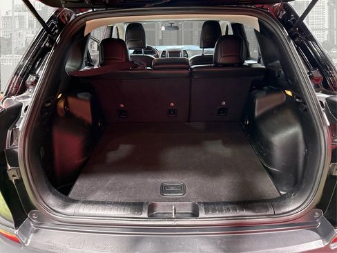 Used 2020 Jeep Cherokee Latitude image 13