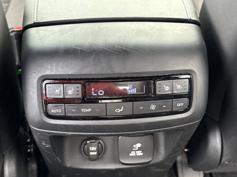 Used 2024 Hyundai Palisade Calligraphy AWD/4WD image 14
