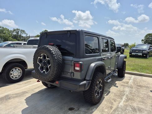 Used 2023 Jeep Wrangler Unlimited Rubicon AWD/4WD image 10