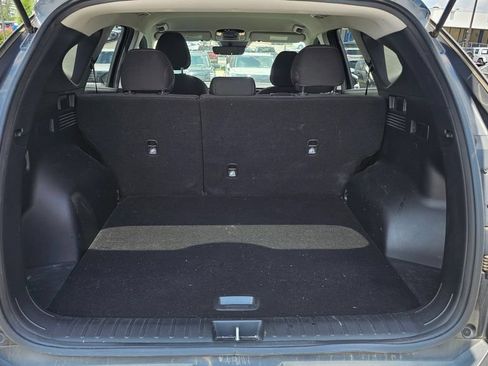 Used 2022 Hyundai Tucson SEL FWD image 11