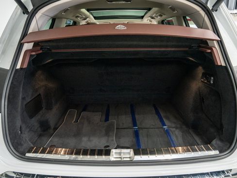 Used 2026 Mercedes-Benz Maybach GLS 600 4MATIC image 17