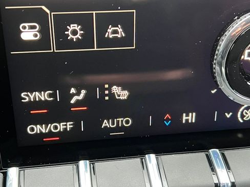 New 2026 GMC Terrain Elevation w/ Elevation Premium Package image 24