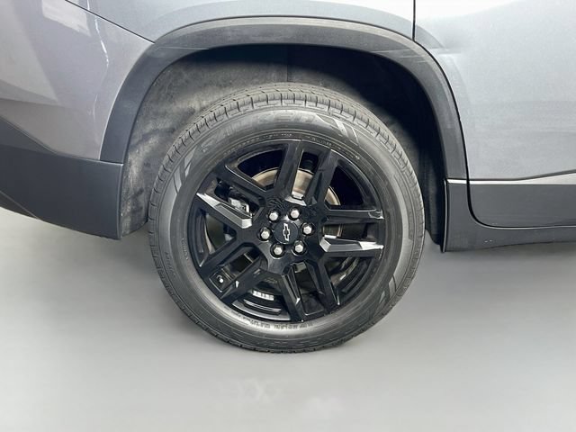 Used 2020 Chevrolet Traverse LS w/ LPO, Blackout Package FWD image 35