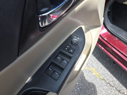 Used 2014 Honda Accord Touring image 19