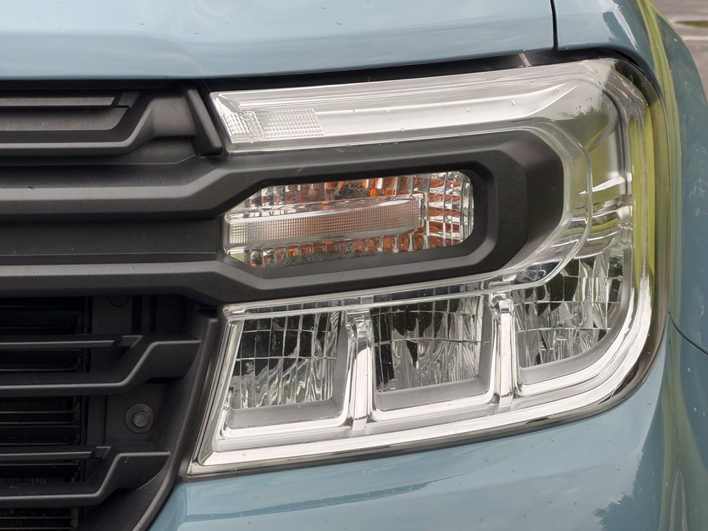 Certified 2023 Ford Maverick XL FWD image 5