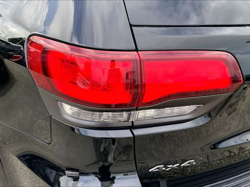 Used 2020 Jeep Grand Cherokee Limited X AWD/4WD image 25