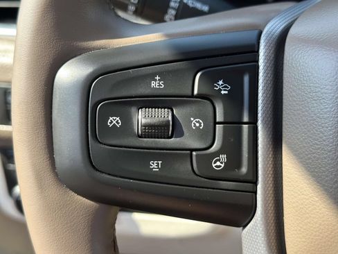 Certified 2023 GMC Yukon XL Denali AWD/4WD image 17