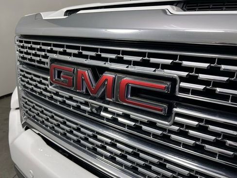 Used 2020 GMC Sierra 2500 Denali w/ Denali Ultimate Package image 32