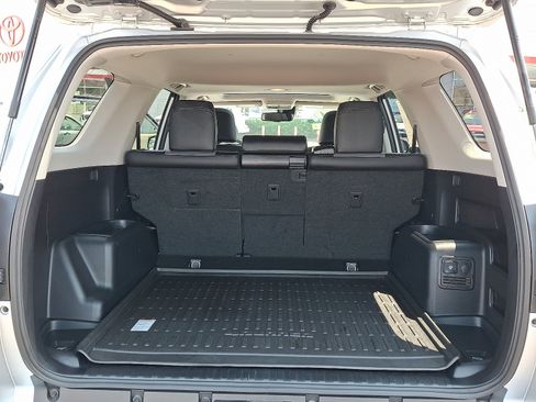 Used 2024 Toyota 4Runner SR5 Premium w/ Moonroof Package AWD/4WD image 30
