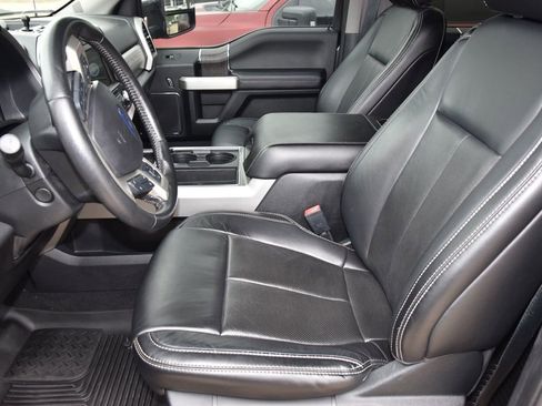 Used 2020 Ford F250 Lariat image 10