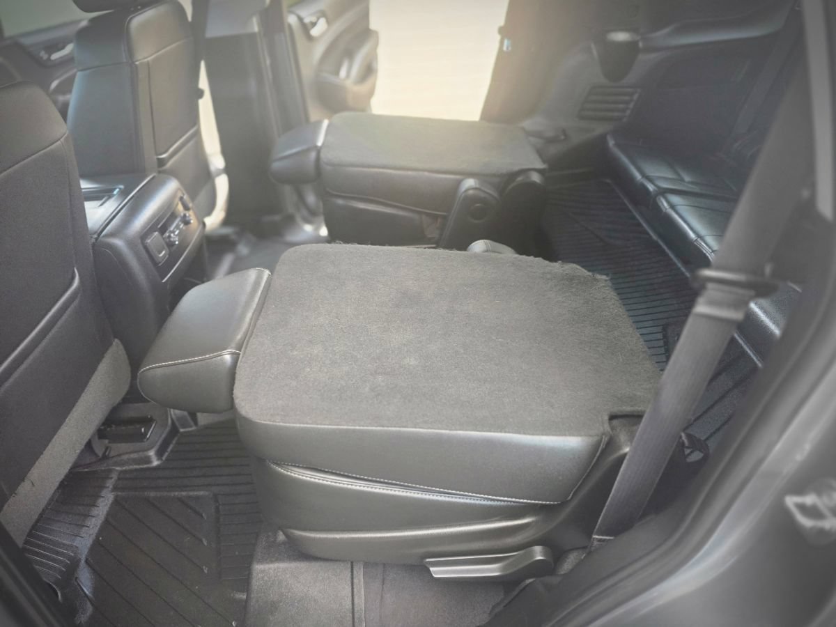 Used 2018 GMC Yukon XL SLT RWD image 40