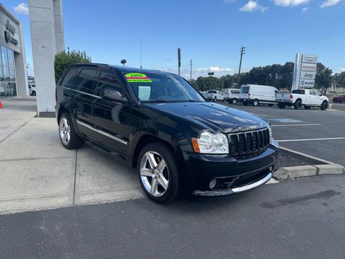 Used 2006 Jeep Grand Cherokee SRT8 w/ SRT Option Group I AWD/4WD image 7