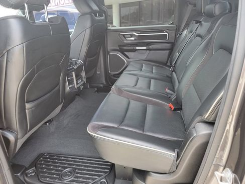 Used 2022 RAM 1500 Laramie AWD/4WD image 11