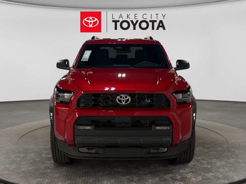 Used 2025 Toyota 4Runner TRD Off-Road AWD/4WD image 14