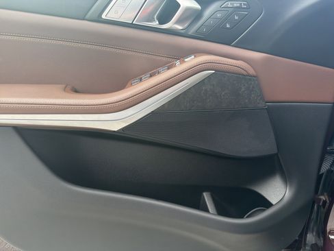 Used 2022 BMW X7 xDrive40i w/ Executive Package image 24