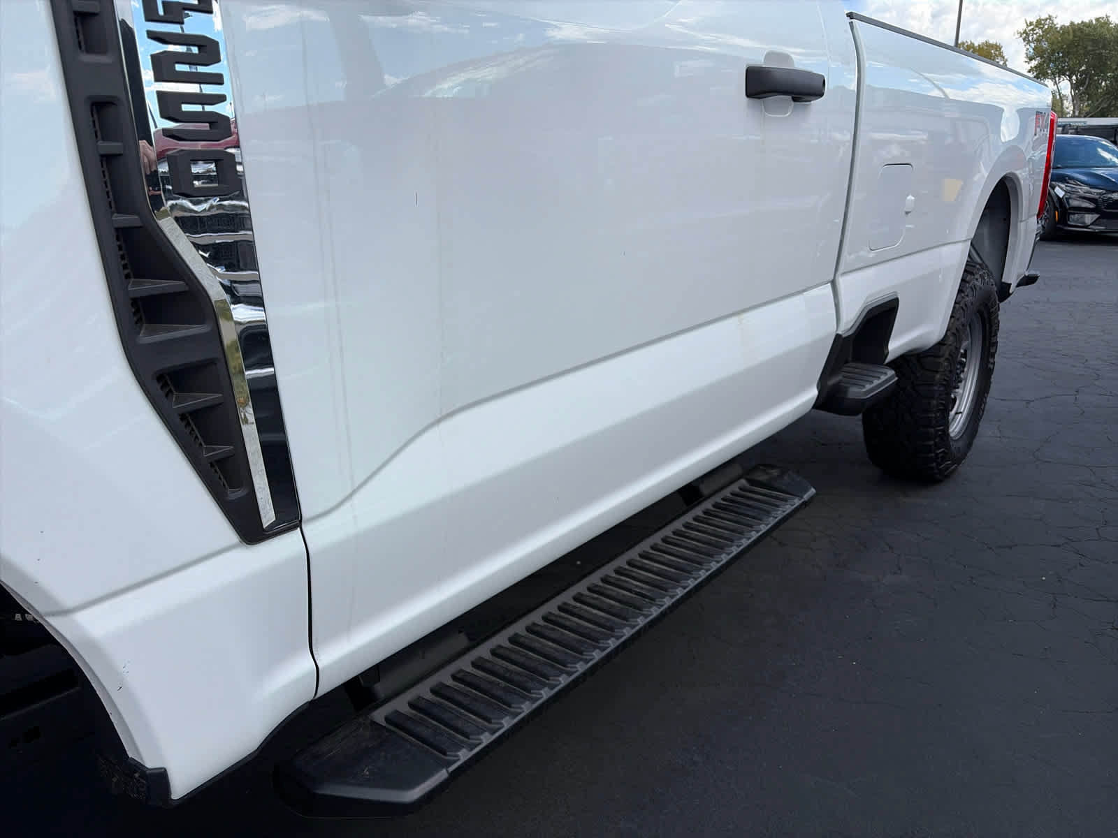 New 2026 Ford F250 XL w/ XL Off-Road Package AWD/4WD image 7