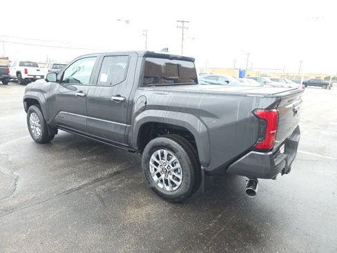 New 2026 Toyota Tacoma Limited AWD/4WD image 5
