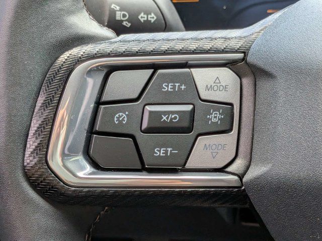 Used 2025 Ford Mustang Coupe RWD image 25
