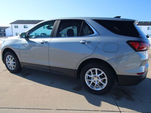 Used 2024 Chevrolet Equinox LT image 14