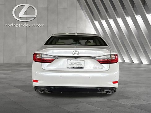 Used 2017 Lexus ES 350 w/ Luxury Package FWD image 28
