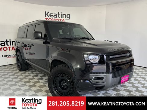 Used 2024 Land Rover Defender 130 Outbound image 2