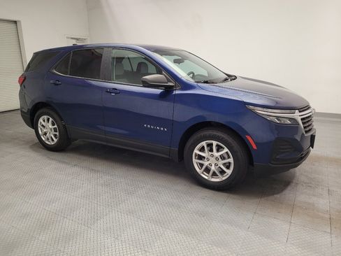 Used 2022 Chevrolet Equinox LS AWD/4WD image 11