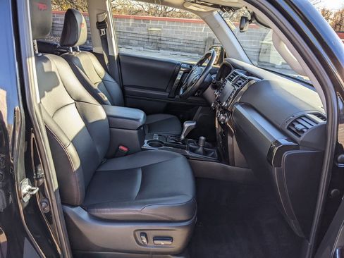 Used 2023 Toyota 4Runner TRD Off-Road Premium image 22