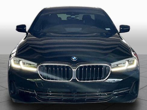 Used 2023 BMW 530e w/ Convenience Package RWD image 3