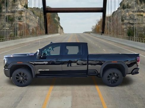 New 2026 GMC Sierra 2500 AT4 w/ AT4 Premium Plus Package AWD/4WD image 5