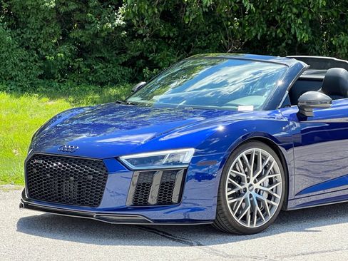 Used 2018 Audi R8 V10 plus AWD/4WD image 16