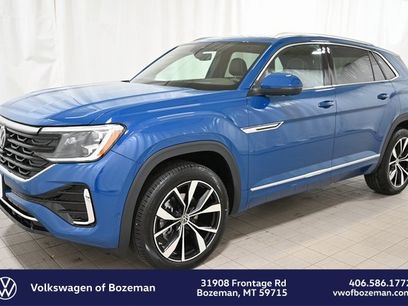New 2025 Volkswagen Atlas Cross Sport SEL Premium R-Line